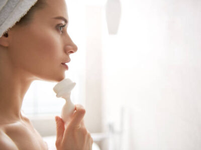 ترتیب استفاده از لوازم آرایش؛ چطور حرفه ای میکاپ کنیم؟