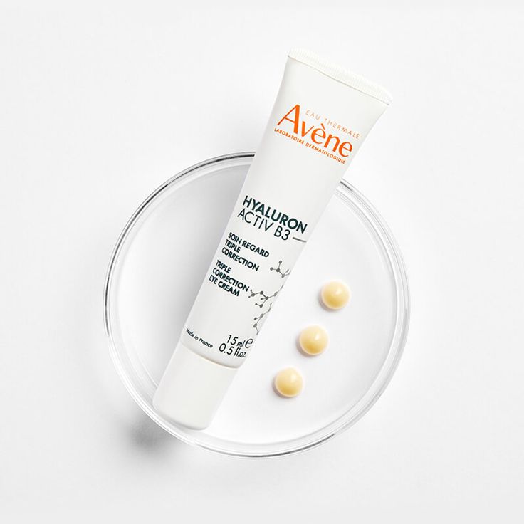 کرم دور چشم هیالورون اکتیو اون مدل HYALURON ACTIV B3 حجم 15 میلی لیتر