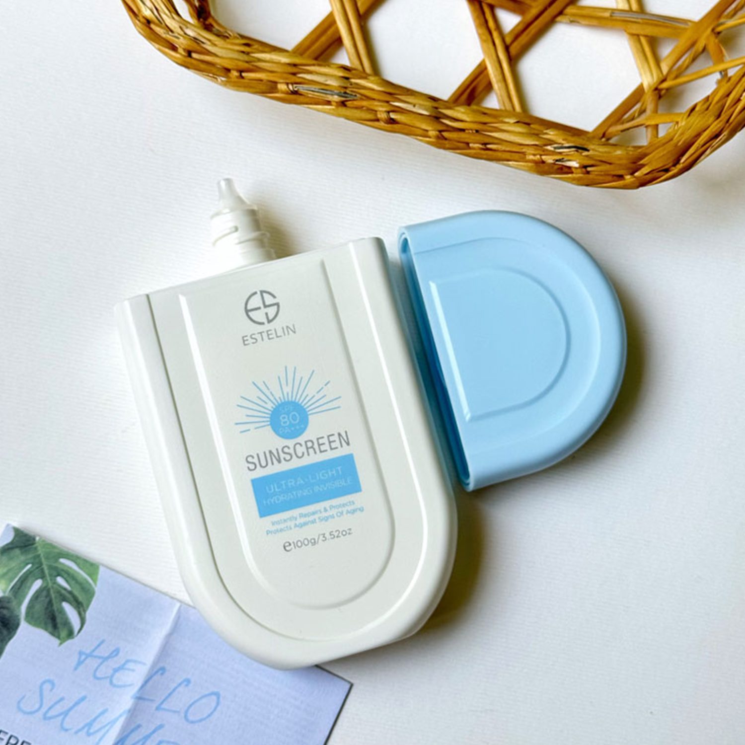 ضد-آفتاب-استلین-بی-رنگ-100-گرم-SPF-80-3.jpg ضد آفتاب استلین ESTELIN Sunscreen Ultra-Light Hydrating SPF80 - Image 1